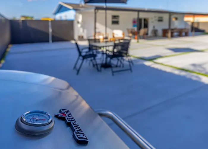 Havana Blue/Pool+Heater/Hard Rock/Gazebo/Bbq